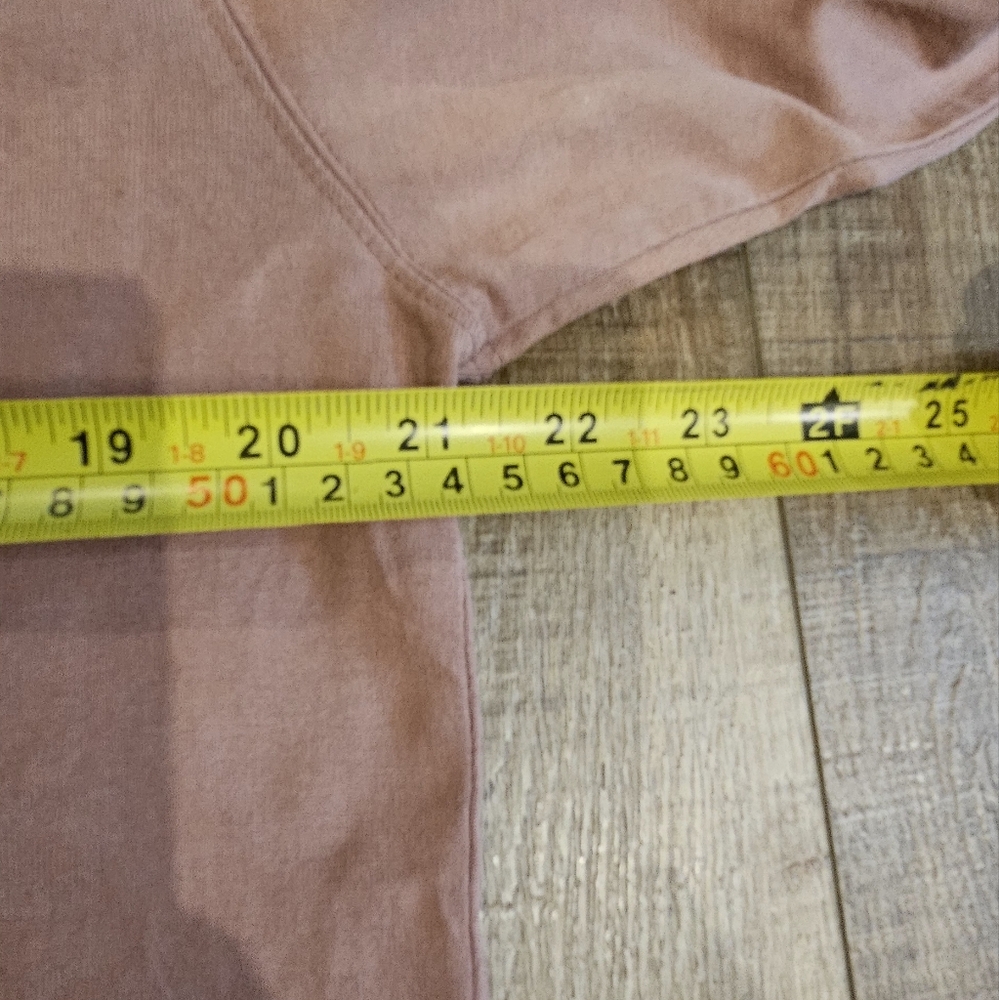 Uniqlo Dusty Rose Brand New condition sweater - Picture 4 of 4